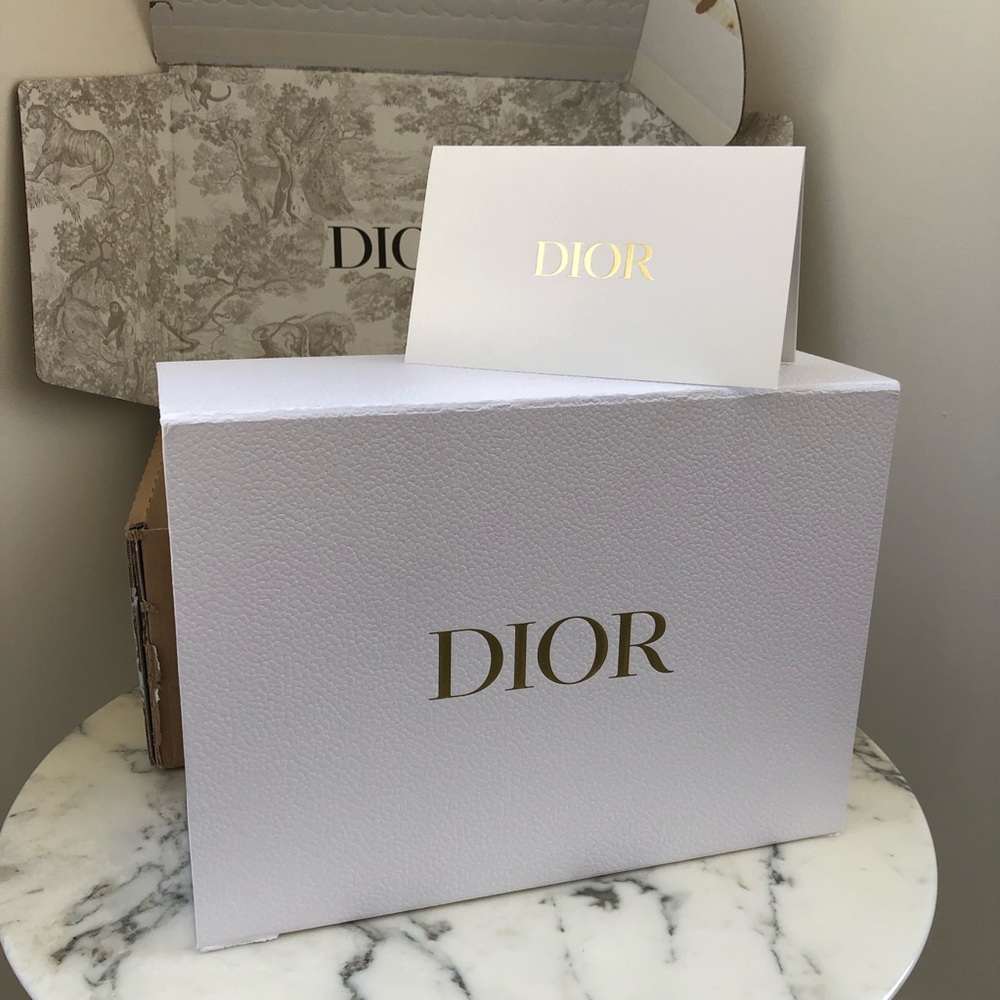 DIOR Empty Gift Storage Handbag Box White Gold w/accessories NEW 13 x 10 x 5